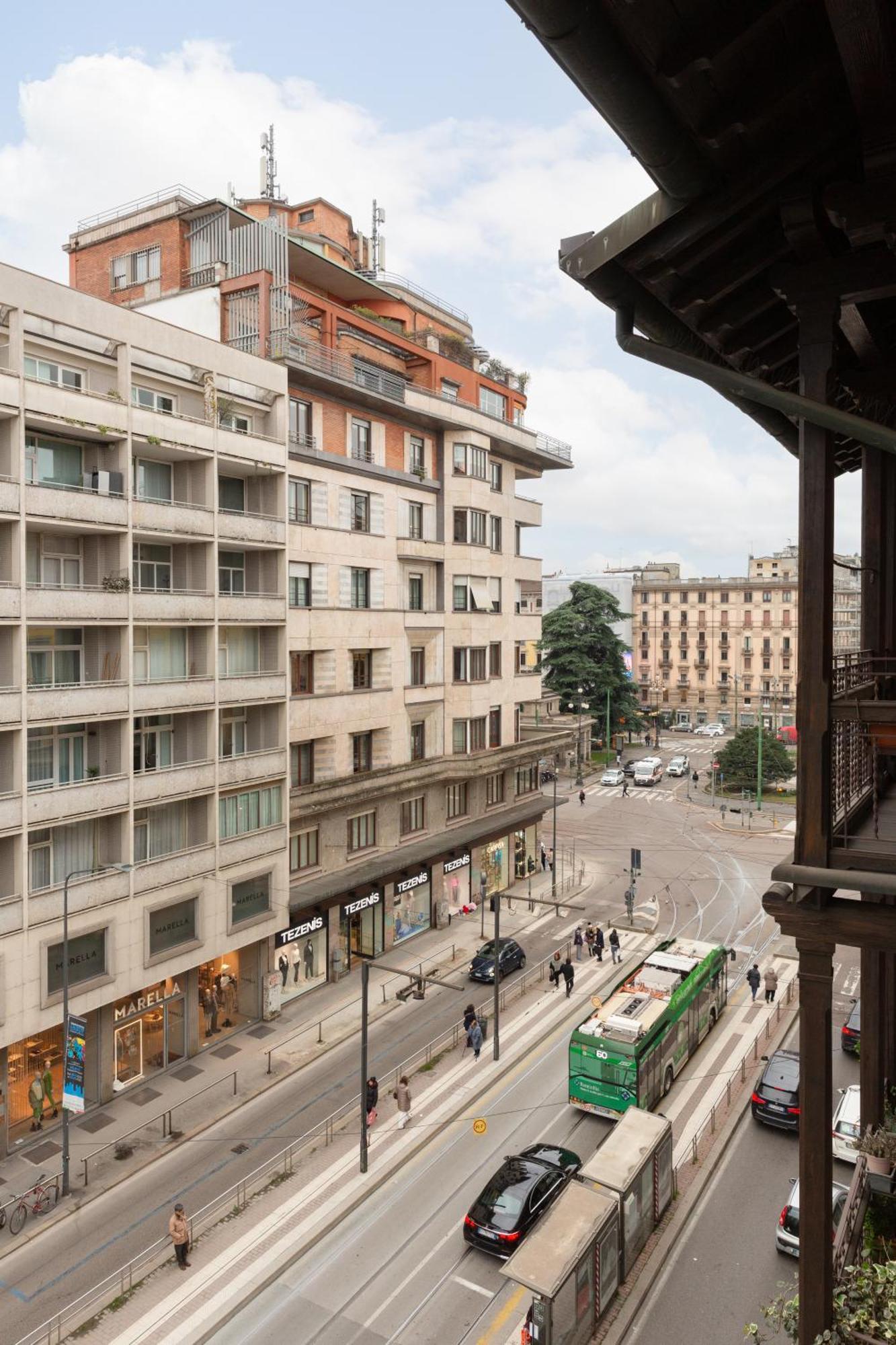 La Nuvola Exclusive Apartment - Piazza 5 Giornate - City Center — Photos 3